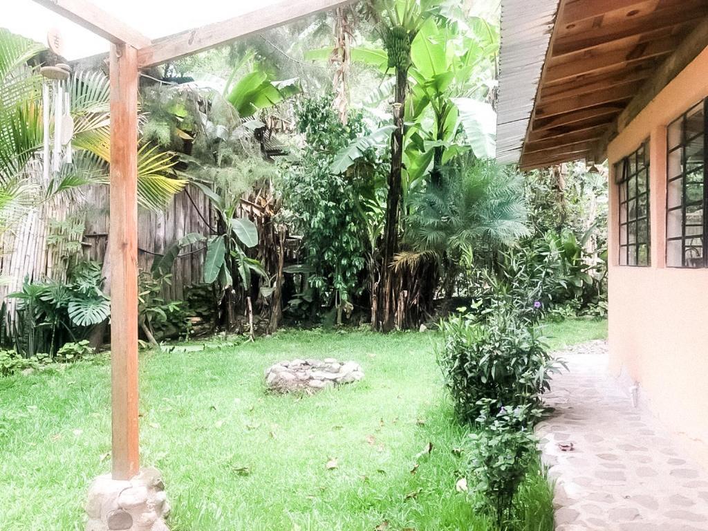 Unicorn Reborn - Peaceful Rentals سان ماركوس لا لاغونا المظهر الخارجي الصورة